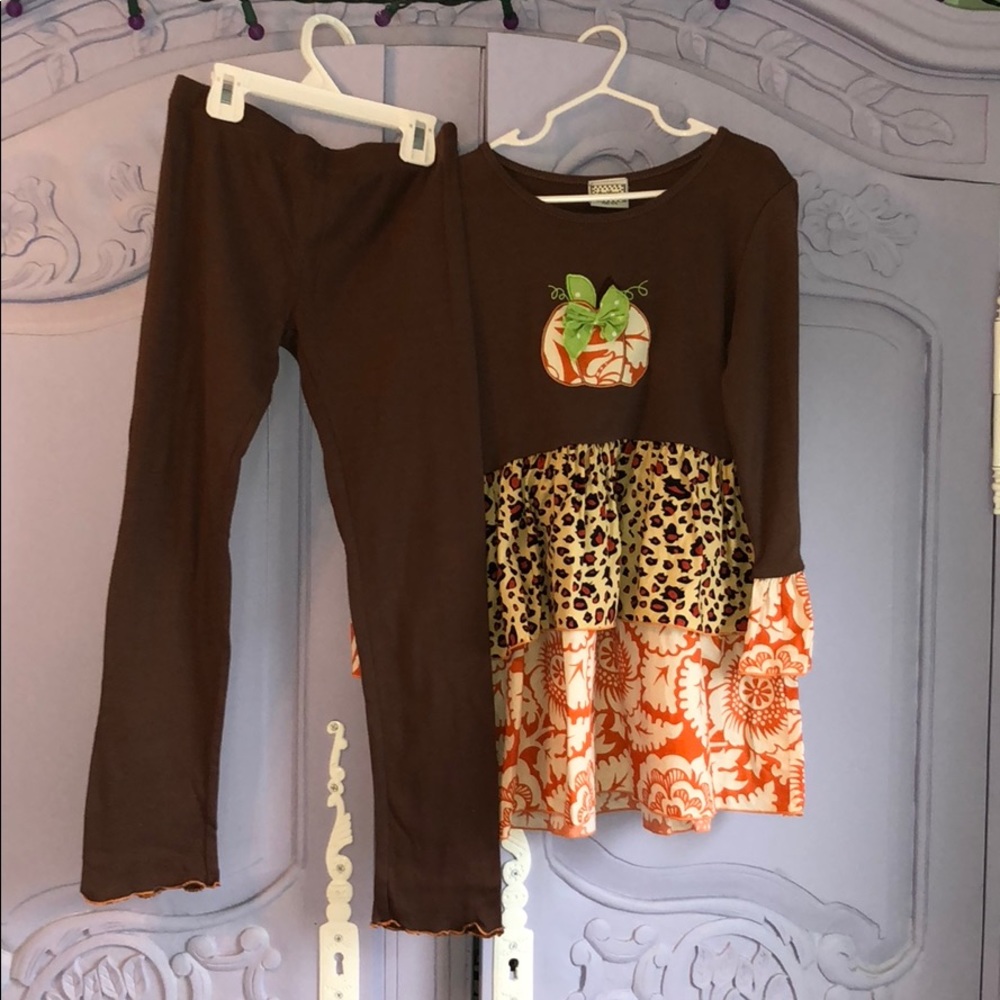Ann Loren/Jess Kidz Pumpkin girls outfit size 7/8